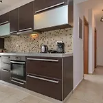 Sky View House Daire *