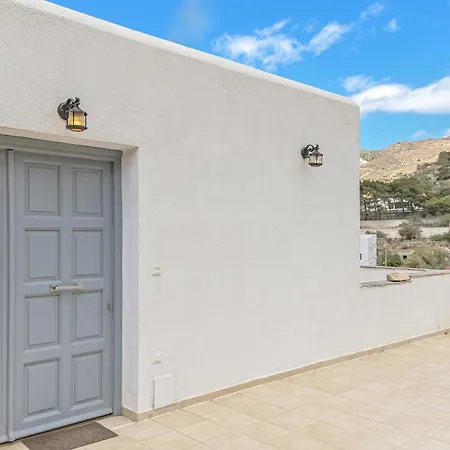 Daire Sky View House