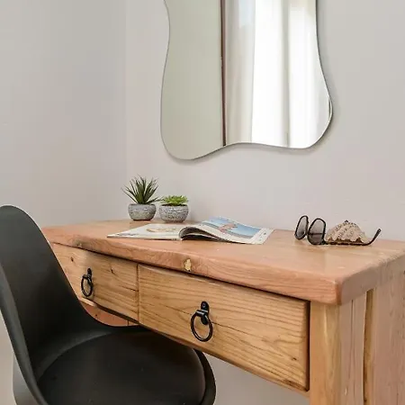 Sky View House דירה